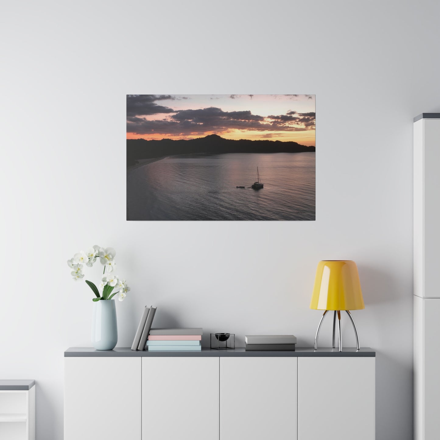"Tropical Eden: A Serene Glimpse into Costa Rica's Verdant Paradise"- Canvas
