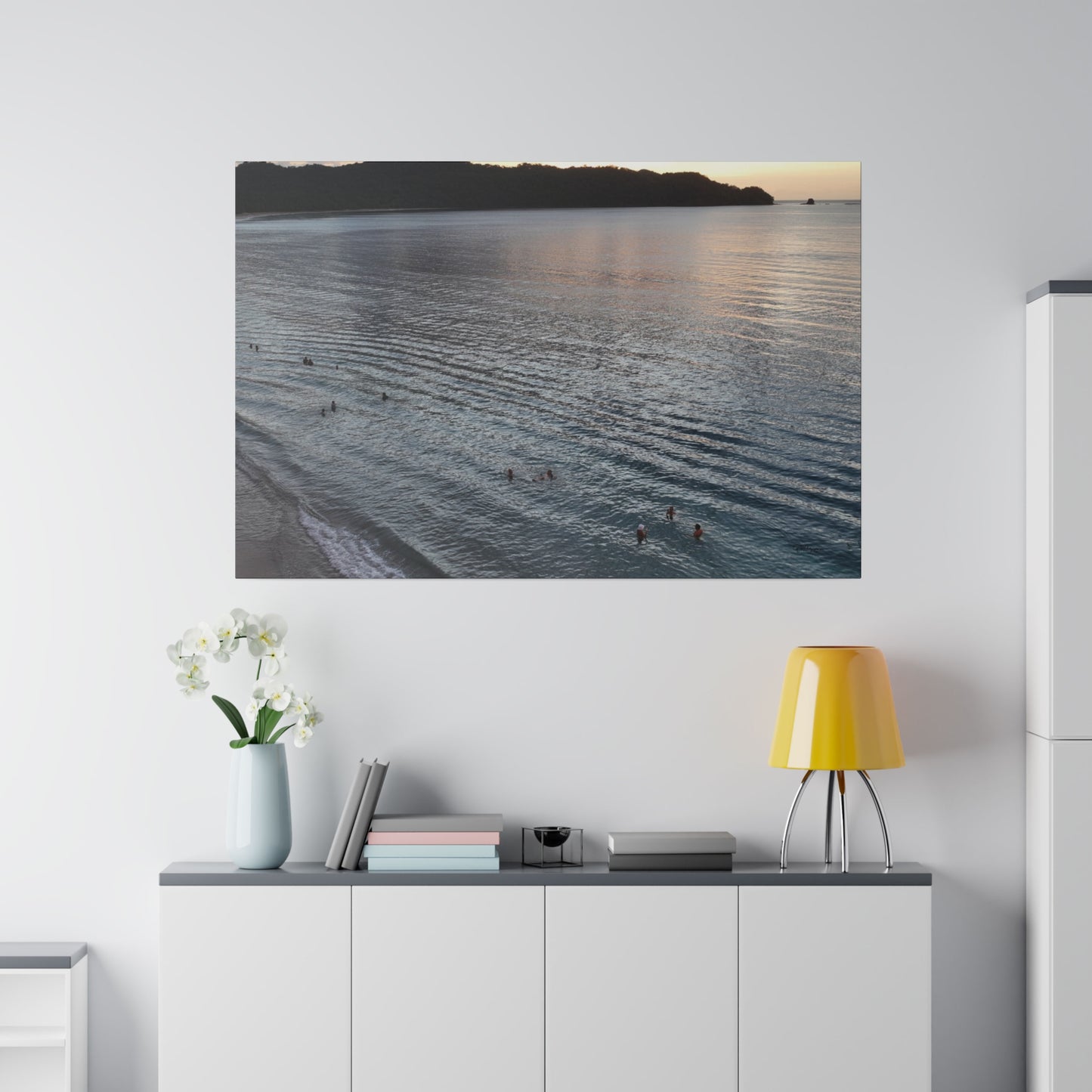 "Verdant Paradise: Costa Rica's Tropical Splendor"- Canvas