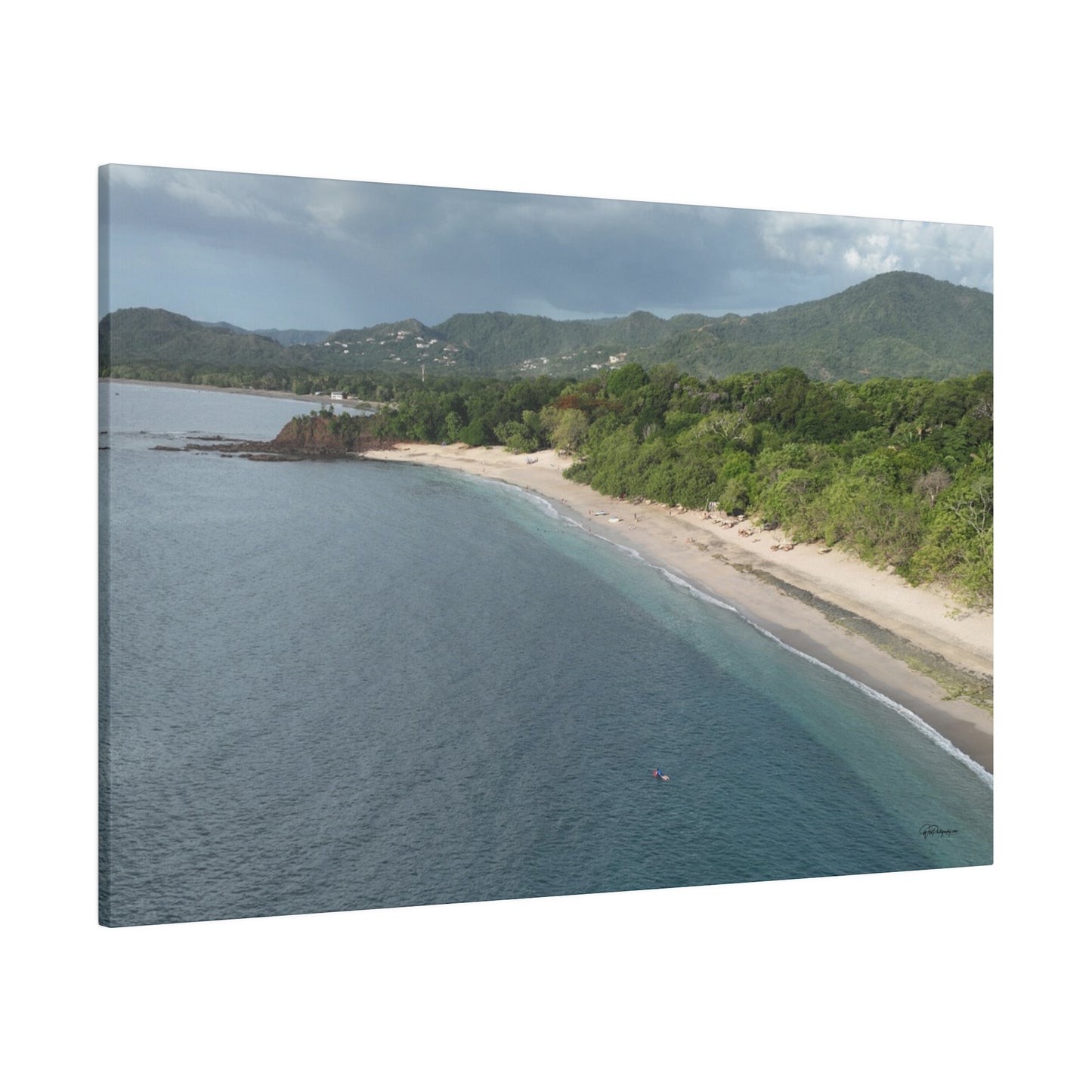 "Vibrant Vistas: A Tropical Odyssey through Costa Rica's Exotic Eden"- Canvas