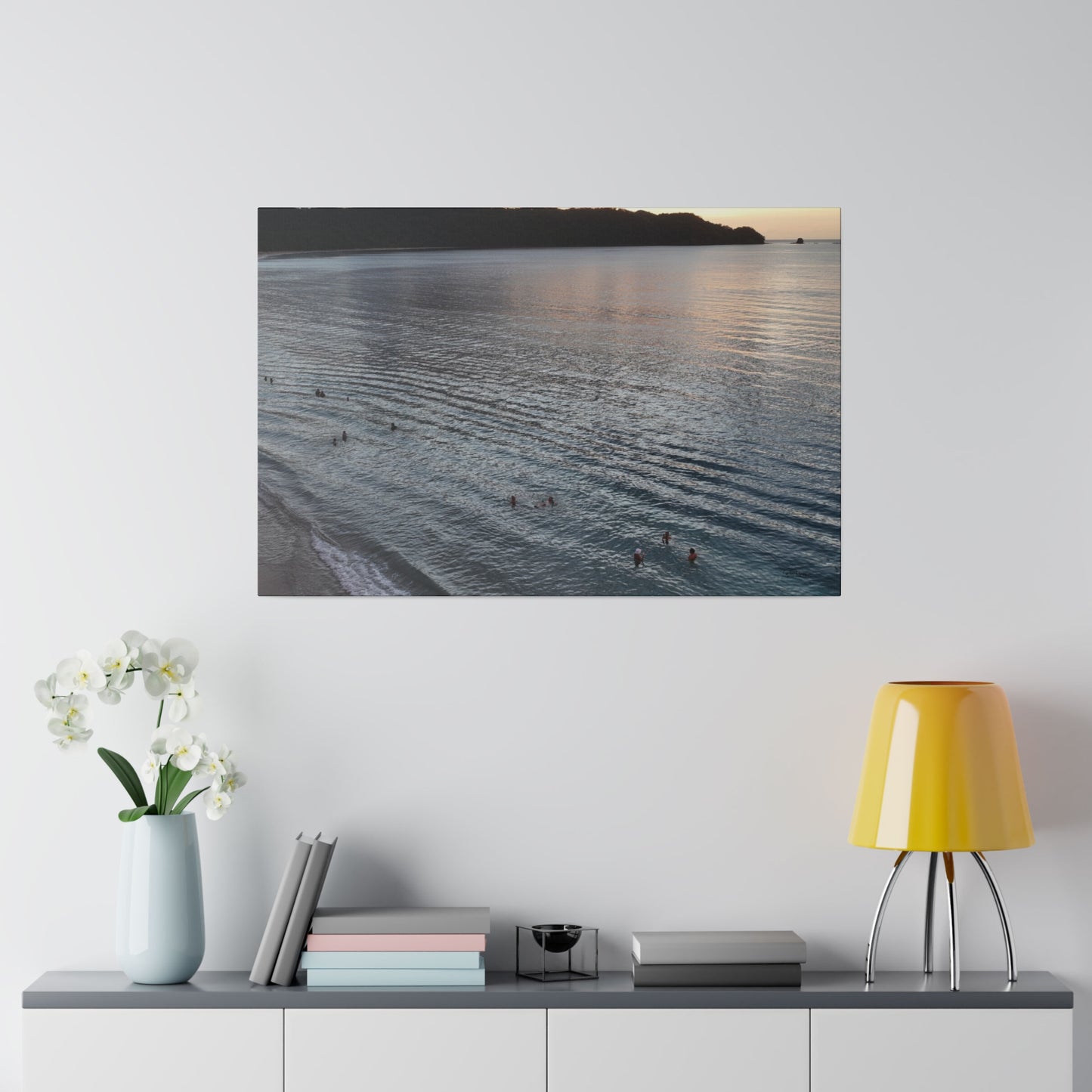 "Verdant Paradise: Costa Rica's Tropical Splendor"- Canvas