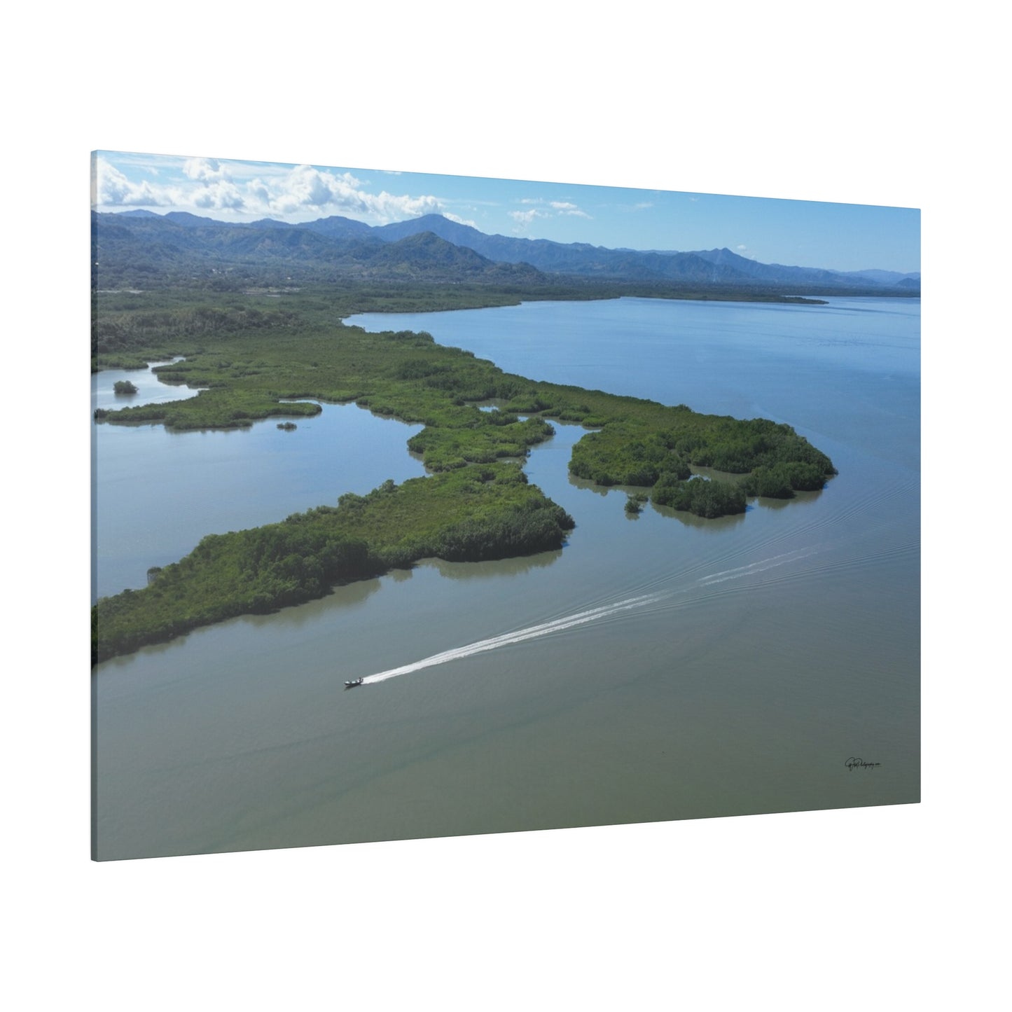 "Islas Encantadas del Golfo de Nicoya: Paraíso Tropical y Manglares Mágicos"- Canvas