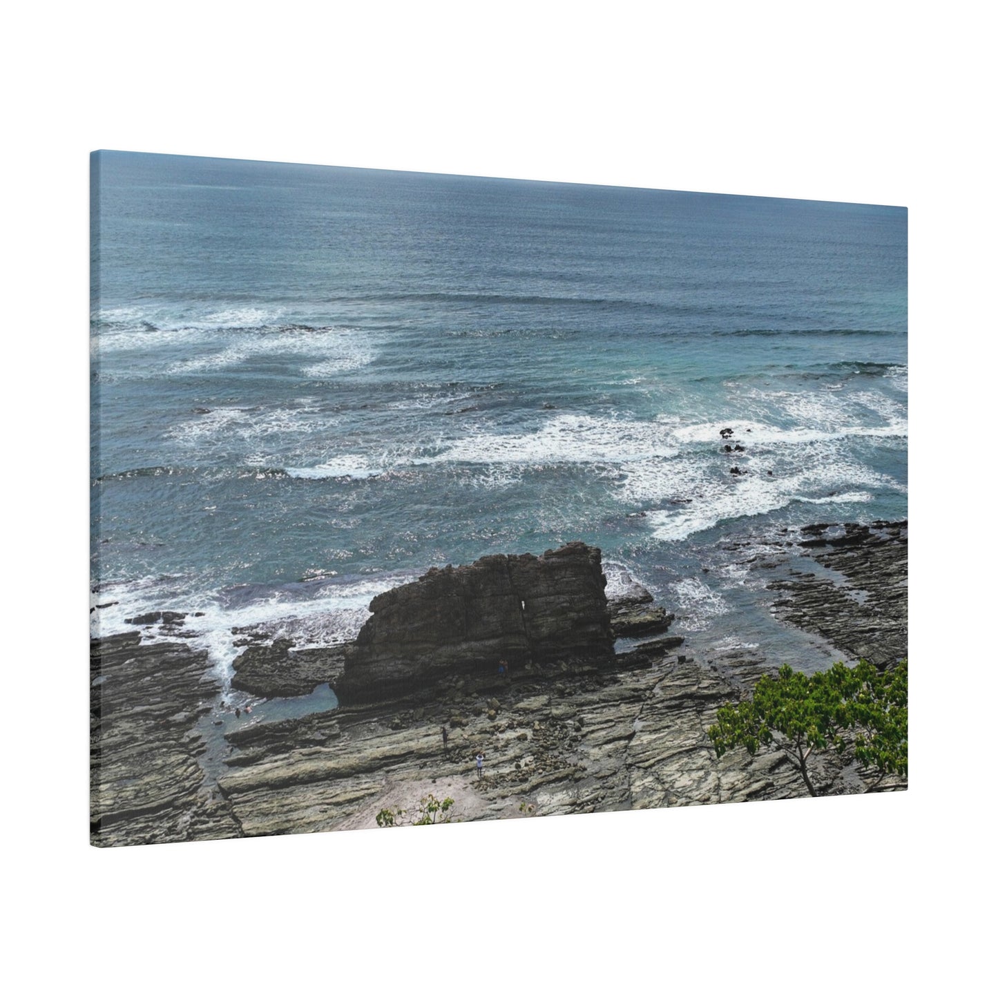 "Vibrant Vistas: A Tropical Tranquility in Costa Rica"- Canvas