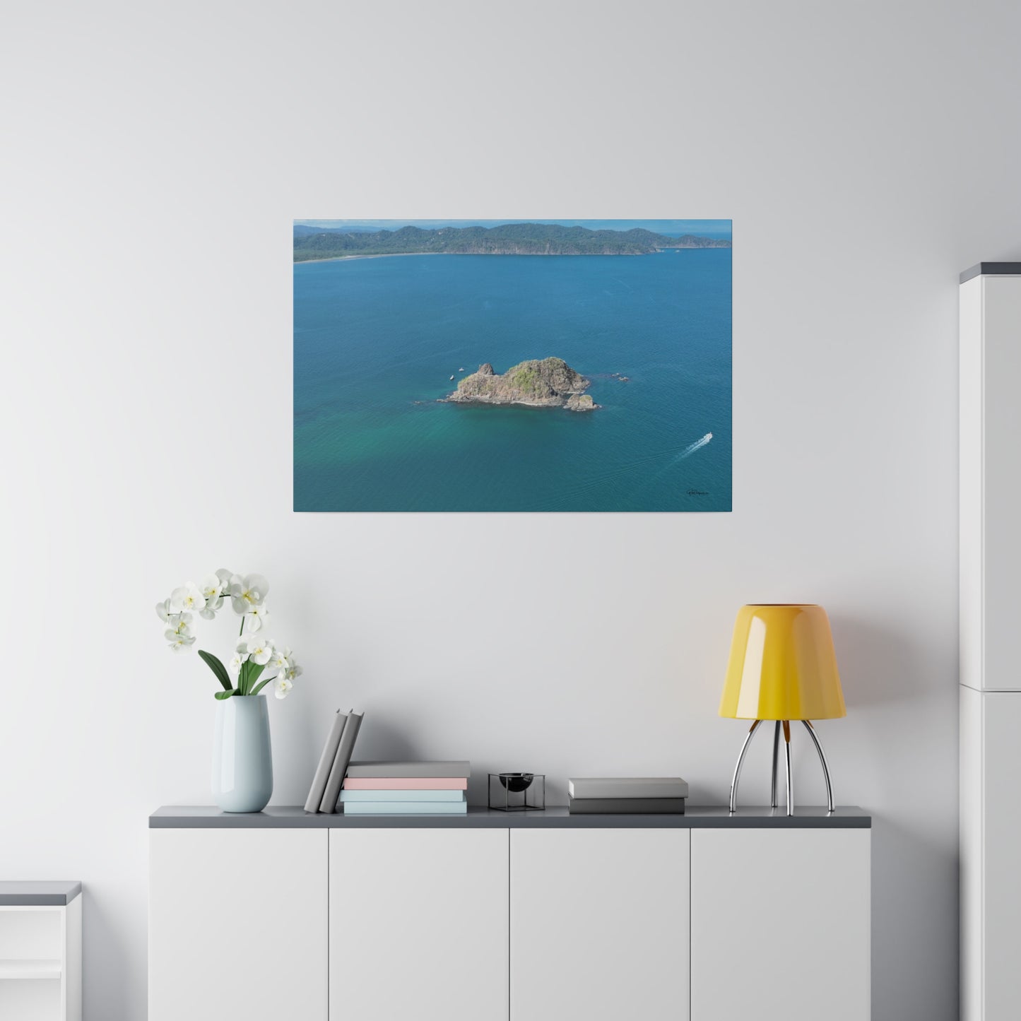 "Tropical Serenity: The Allure of Isla Tortuga, Costa Rica"- Canvas