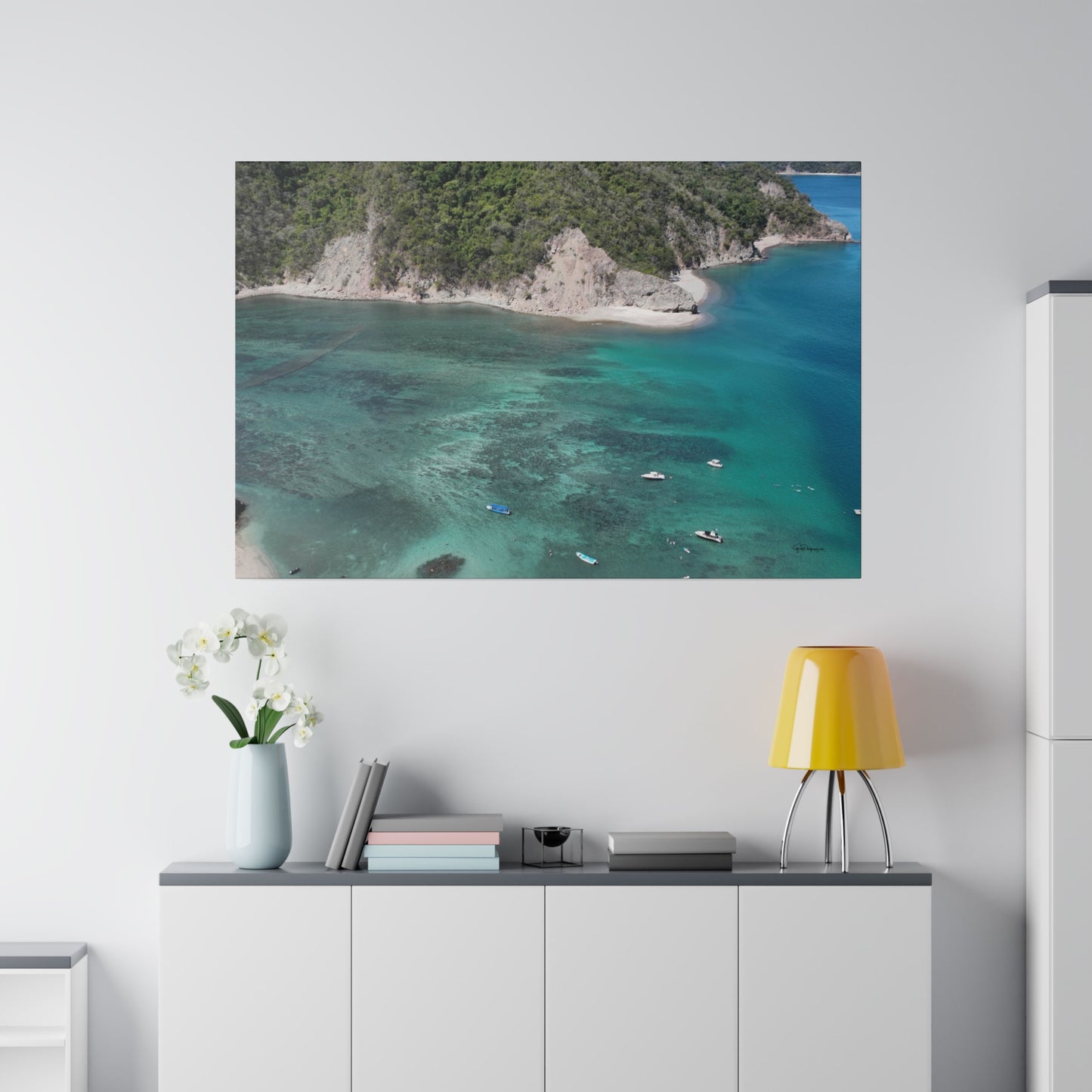 "Serenity Awaits: Tropical Harmony of Isla Tortuga, Costa Rica"- Canvas