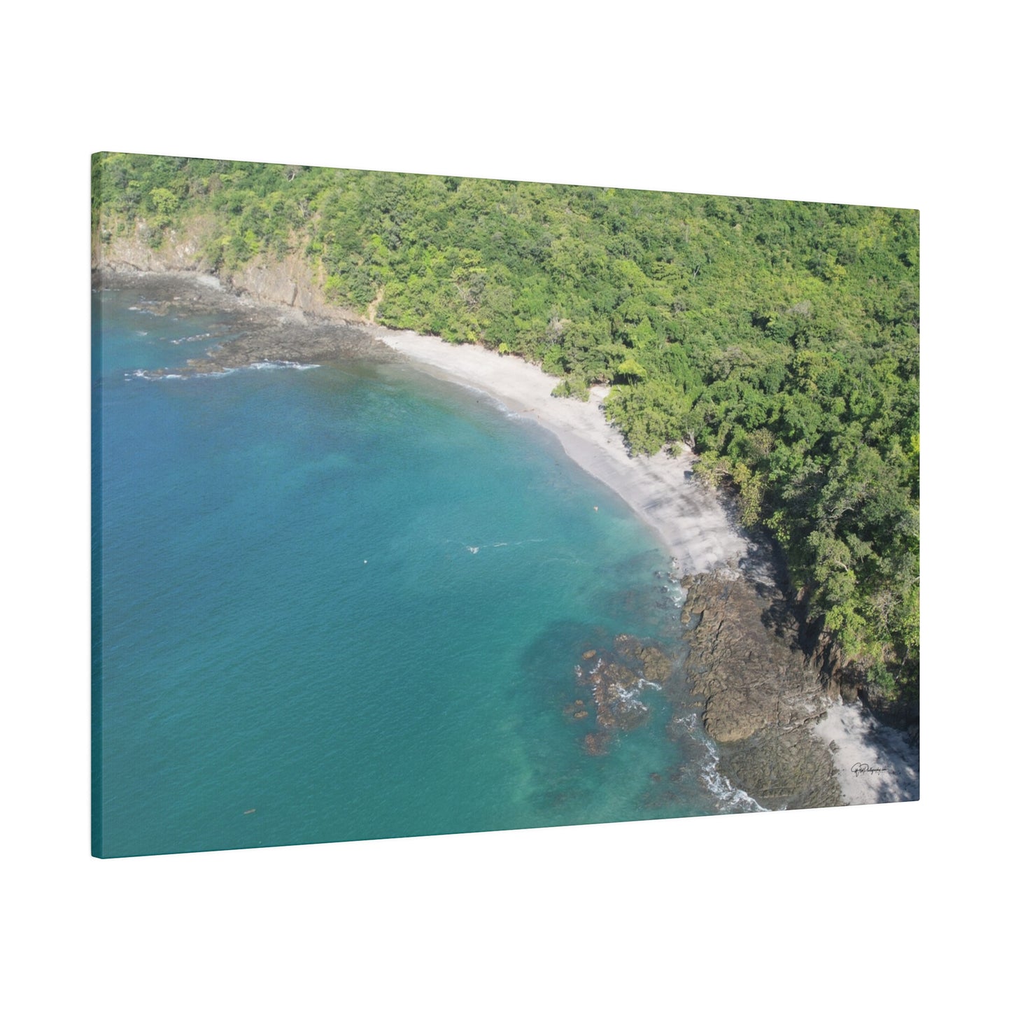 "Tropical Paradise: The Vibrant Allure of Las Catalinas, Guanacaste"- Canvas