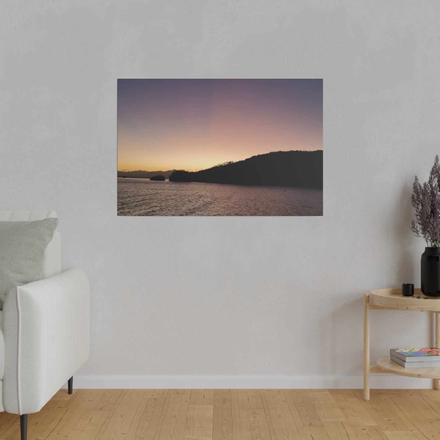 "Golden Waves: Costa Rica Sunset Serenity"- Canvas