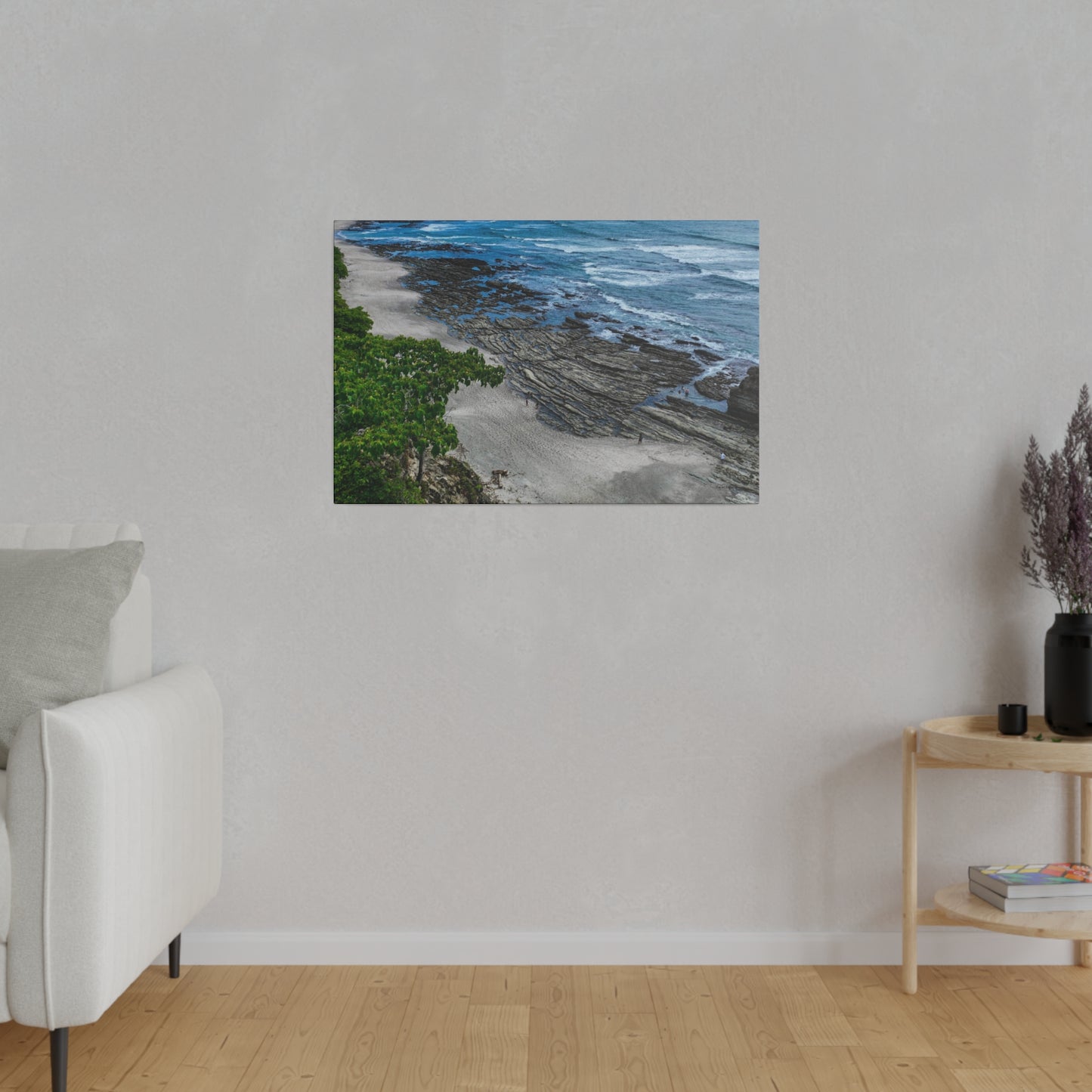 "Paradise Unveiled: The Lush Tropical Splendor of Costa Rica"- Canvas