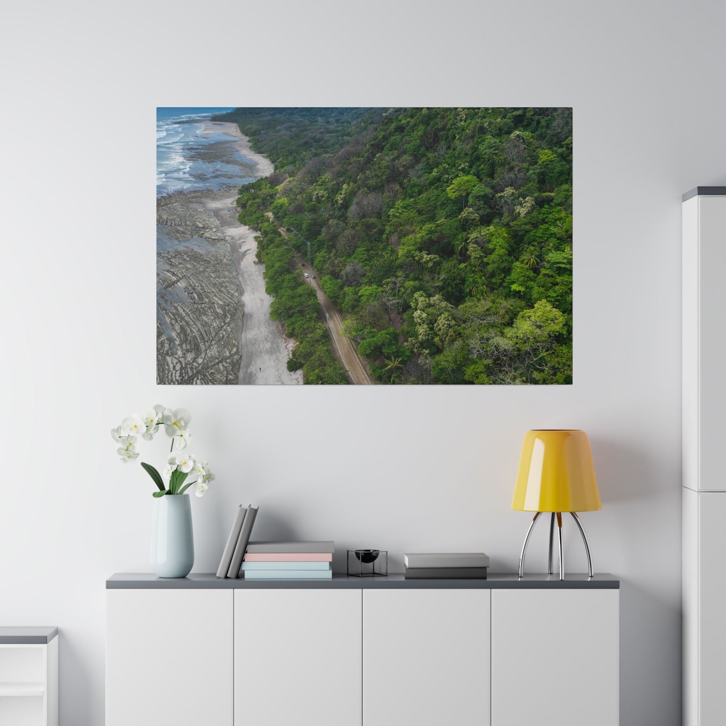 "Emerald Eden: A Breathtaking Journey through Costa Rica's Tropical Paradise"- Canvas