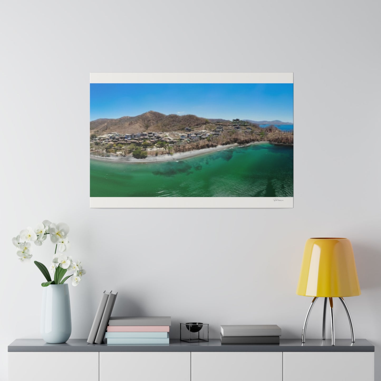 "Tropical Serenity: A Glimpse into Costa Rica's Luxuriant Paradise"- Canvas