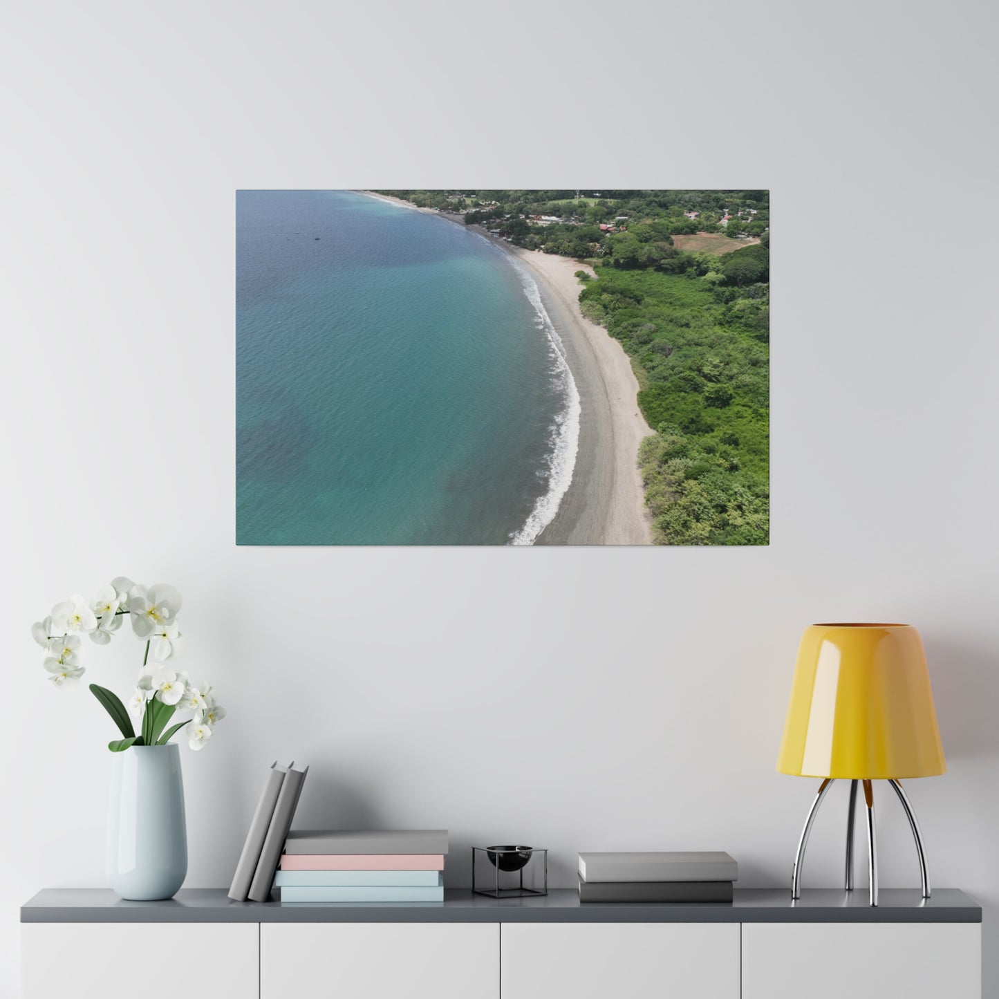 "Emerald Enchantment: Costa Rica's Tropical Paradise Unveiled"- Canvas