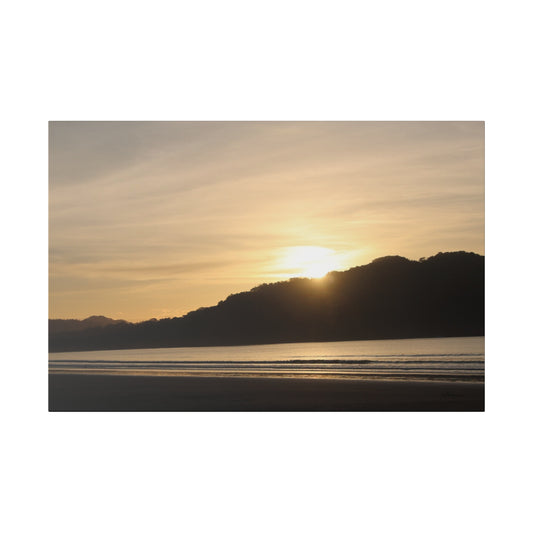 "Enchanting Dawn: Costa Rica Sunrise Splendor"- Canvas