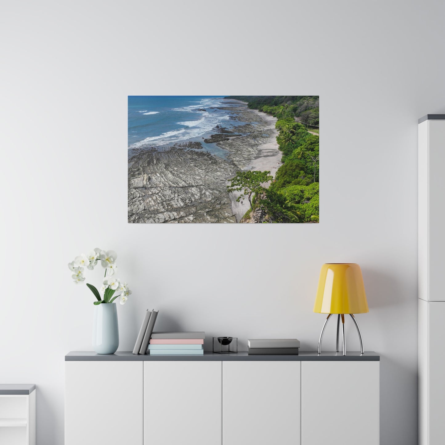 "Essence of Emerald: Capturing Costa Rica's Vibrant Tropical Majesty"- Canvas