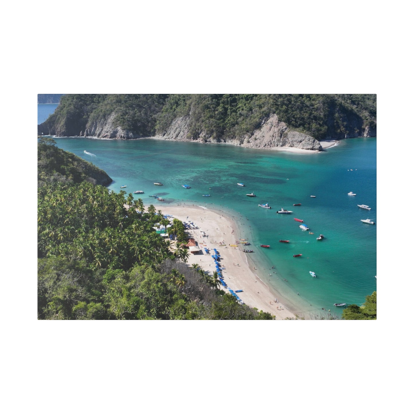 "Discover Hidden Paradise: Enchanting Isla Tortuga, Costa Rica's Tropical Jewel"- Canvas