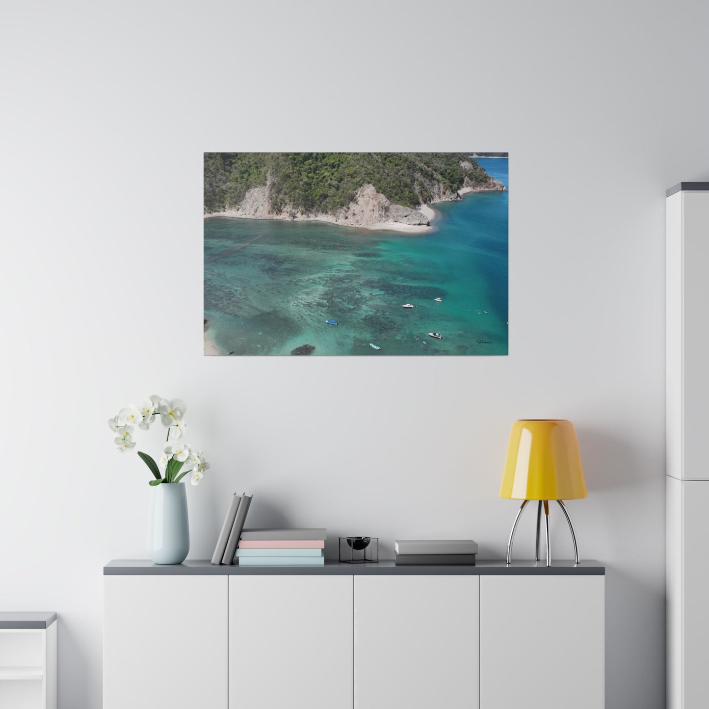 "Serenity Awaits: Tropical Harmony of Isla Tortuga, Costa Rica"- Canvas