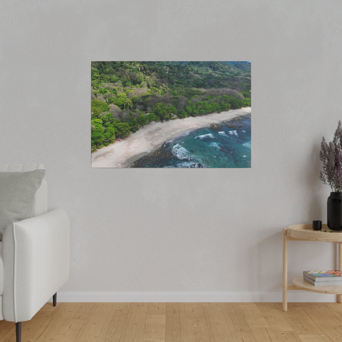 "Verdant Paradise: Captivating Vistas of Tropical Costa Rica"- Canvas