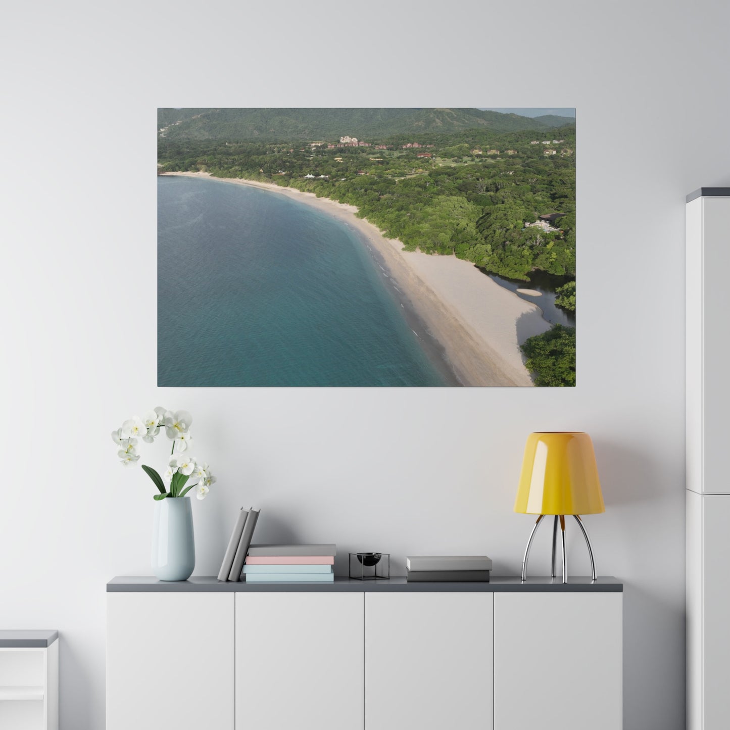 "Tropical Paradise: The Lush Splendors of Costa Rica"- Canvas