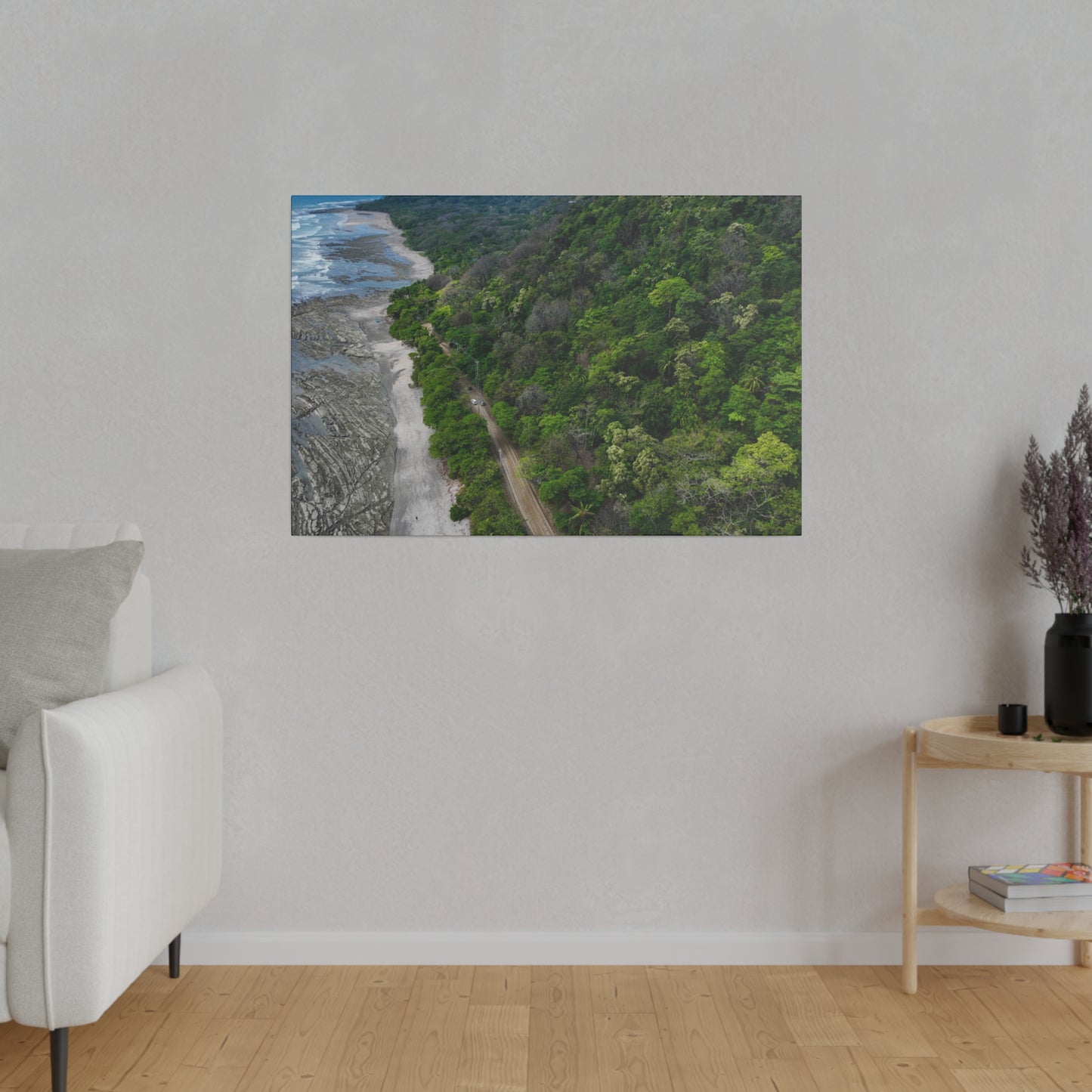 "Emerald Eden: A Breathtaking Journey through Costa Rica's Tropical Paradise"- Canvas