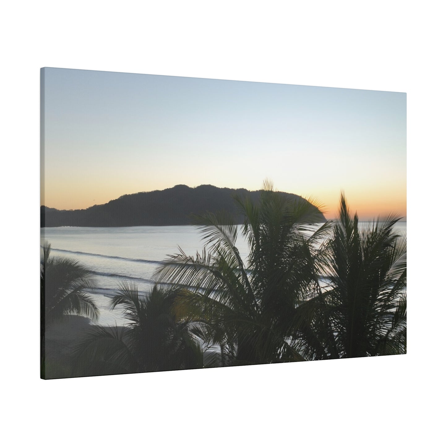 "Paradise Glow: Costa Rica Sunset Spectacles"- Canvas